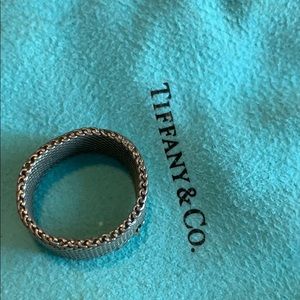 Tiffany chain ring